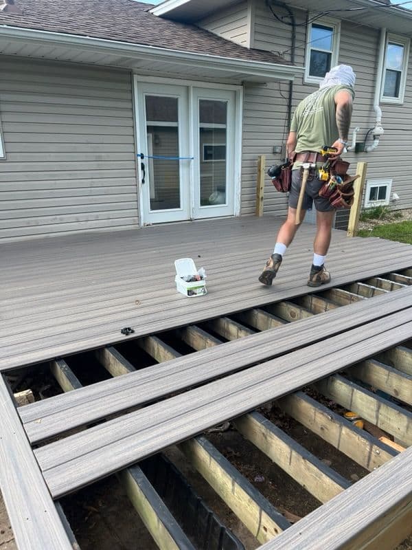 Gallery photos for Explore Our Stunning 325 sq ft Trex Deck: Image #2