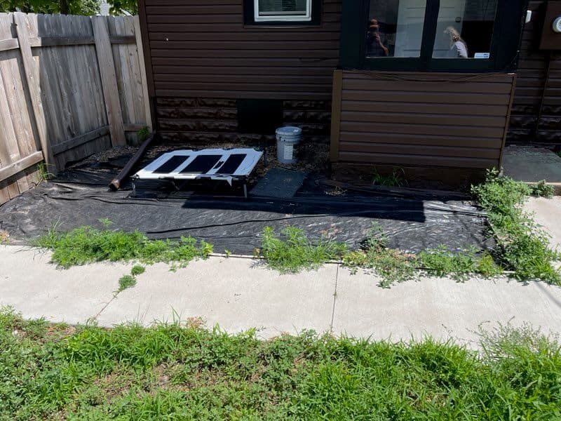 Gallery photos for Transform Your Yard with Our Unique Makeover: Image #3